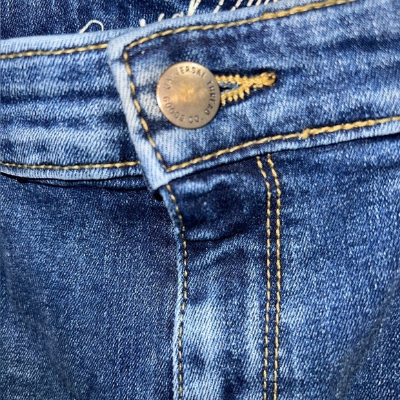 High rise Bermuda jean shorts - Picture 7 of 9